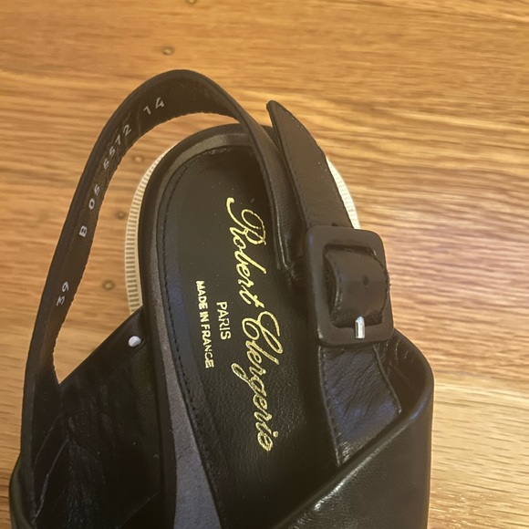 Robert Clergerie Black Sandals with white Soles - Picture 4 of 5